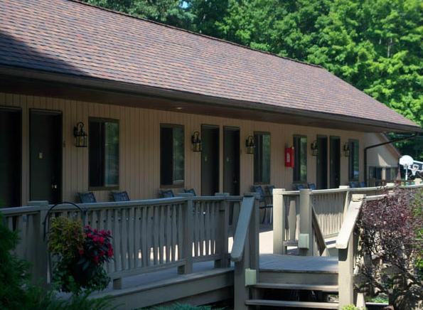 Tall Pines Motel Λίμνη George Δωμάτιο φωτογραφία